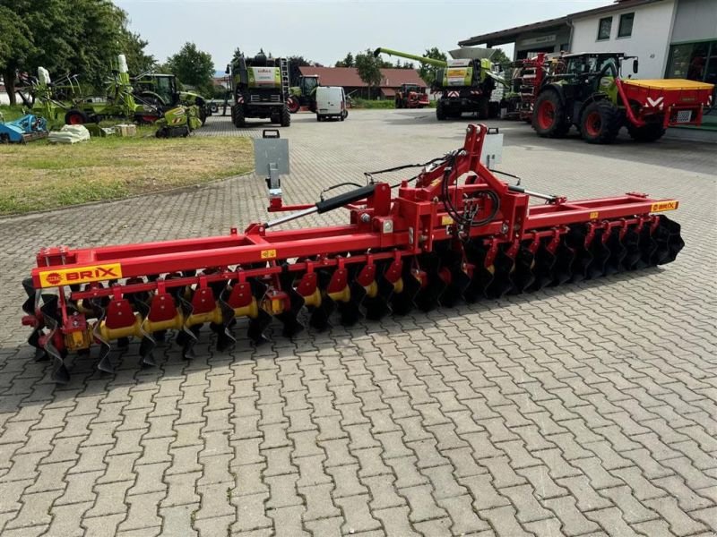 Packer & Walze des Typs Sonstige TWINN 600/12 FH Frontpacker, Gebrauchtmaschine in Moos-Langenisarhofen