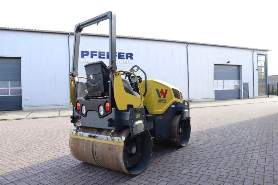 Packer & Walze typu Sonstige Wacker Neuson RD28-120 Diesel, Front And Rear Vibrating Smooth D, Gebrauchtmaschine v Groenlo (Obrázek 2)