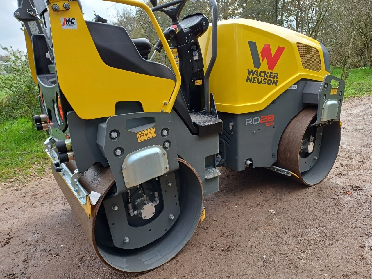 Packer & Walze del tipo Wacker Neuson RD28-120, Gebrauchtmaschine In Terschuur (Immagine 7)