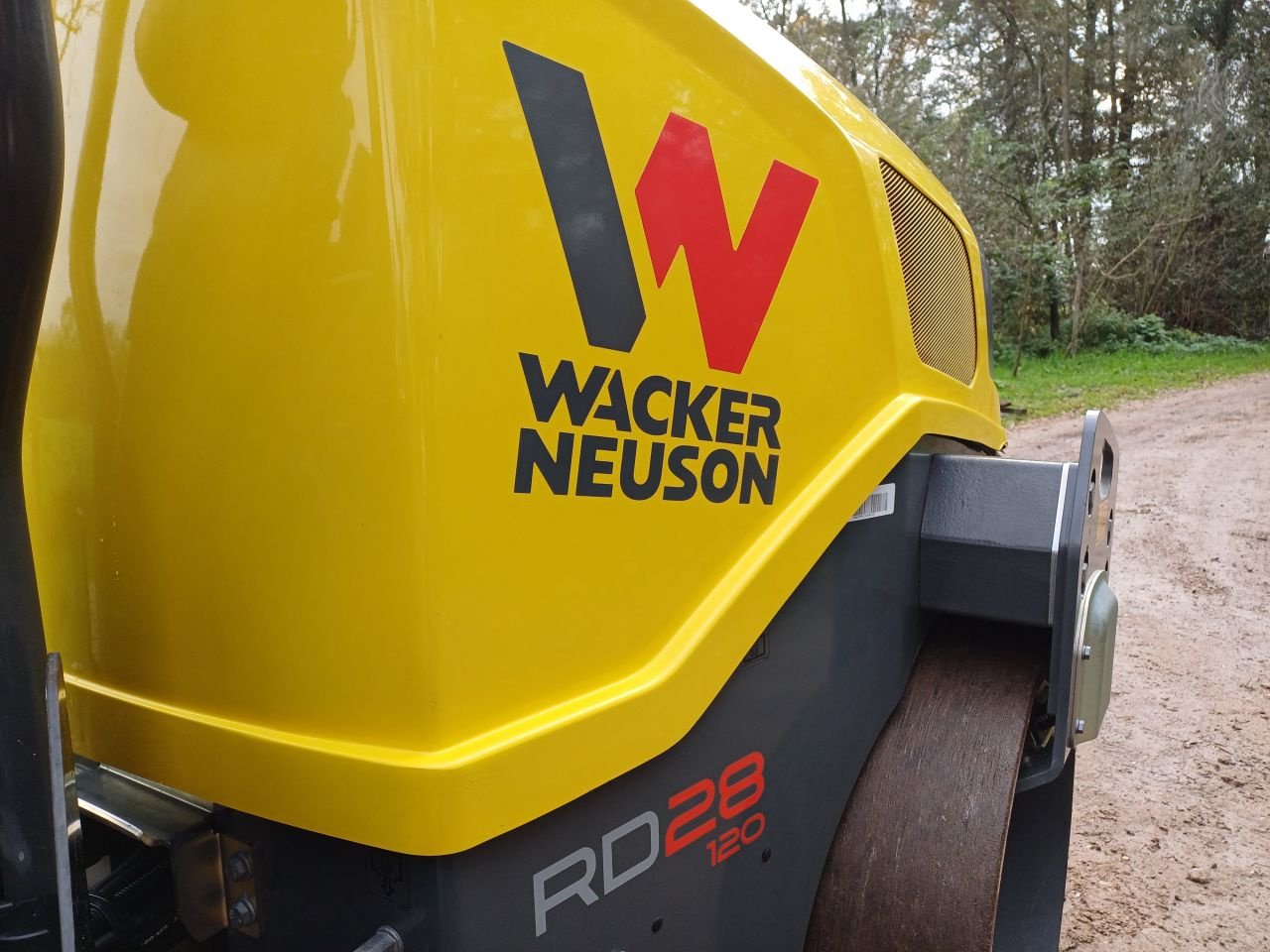 Packer & Walze za tip Wacker Neuson RD28-120, Gebrauchtmaschine u Terschuur (Slika 9)