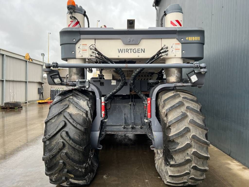 Packer & Walze van het type Wirtgen WR200 XLi, Gebrauchtmaschine in Venlo (Foto 4)