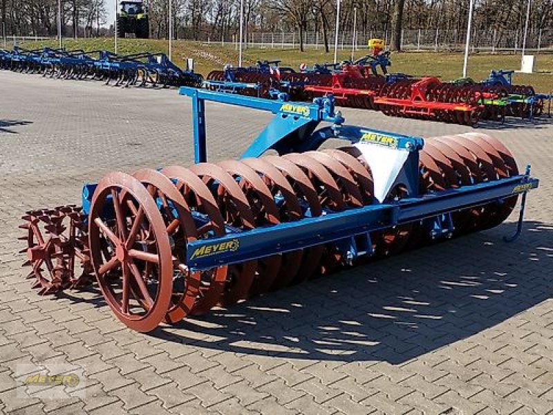 Packer & Walze of the type WM Meyer WP 20/4 N, Neumaschine in Andervenne (Picture 1)