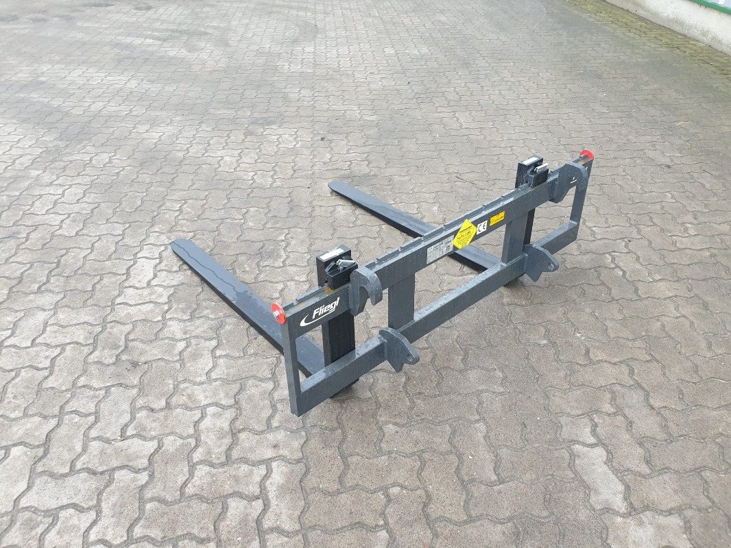 Palettengabel типа Fliegl Staplergabel Robust, Neumaschine в Sittensen (Фотография 3)