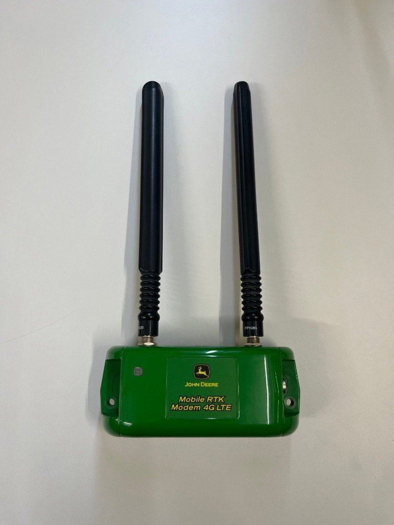 Parallelfahr-System du type John Deere M-RTK Modem 4G LTE, Gebrauchtmaschine en Regensdorf (Photo 1)