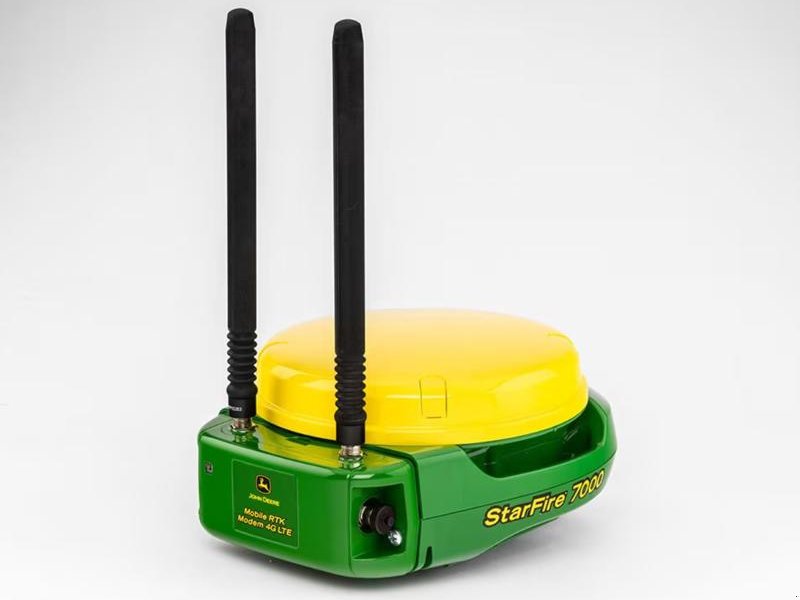 Parallelfahr-System des Typs John Deere StarFire 7000 M-RTK, Ausstellungsmaschine in Regensdorf