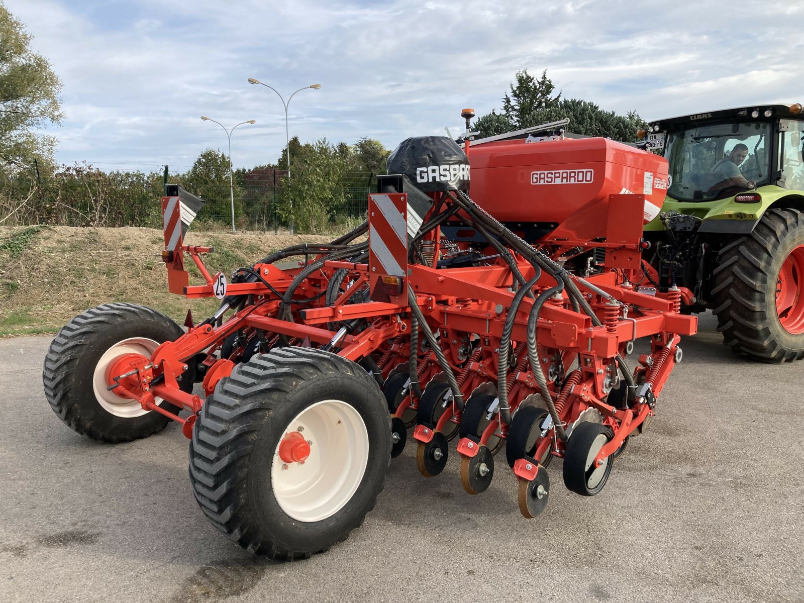 Pflanzmaschine a típus Gaspardo GIGANTE 400, Gebrauchtmaschine ekkor: VAROIS & CHAIGNOT (Kép 1)