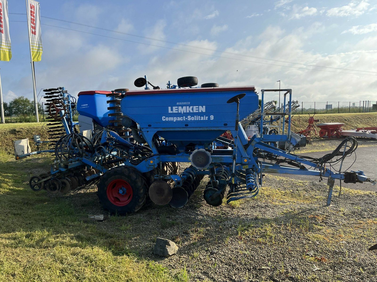 Pflanzmaschine del tipo Lemken SEMOIR SOLITAIR 9/300-DS, Gebrauchtmaschine en PONTIVY (Imagen 3)