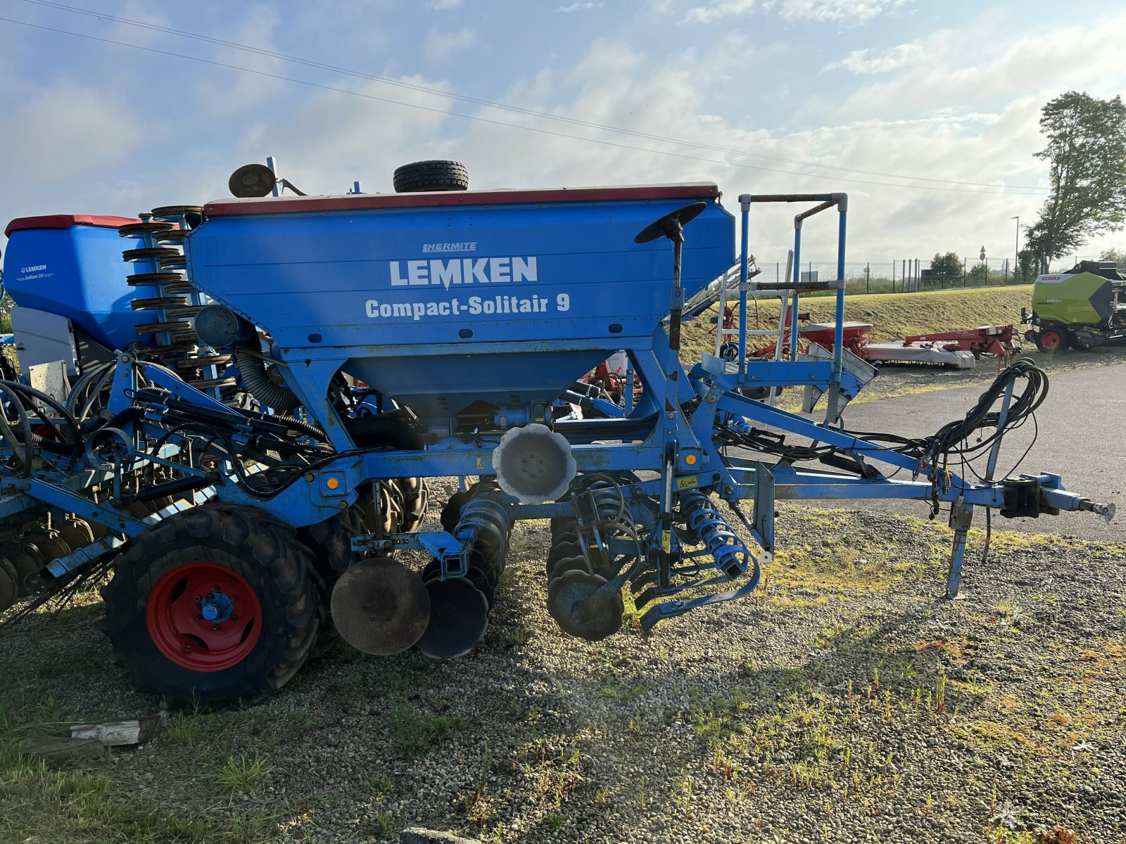 Pflanzmaschine Türe ait Lemken SEMOIR SOLITAIR 9/300-DS, Gebrauchtmaschine içinde PONTIVY (resim 1)