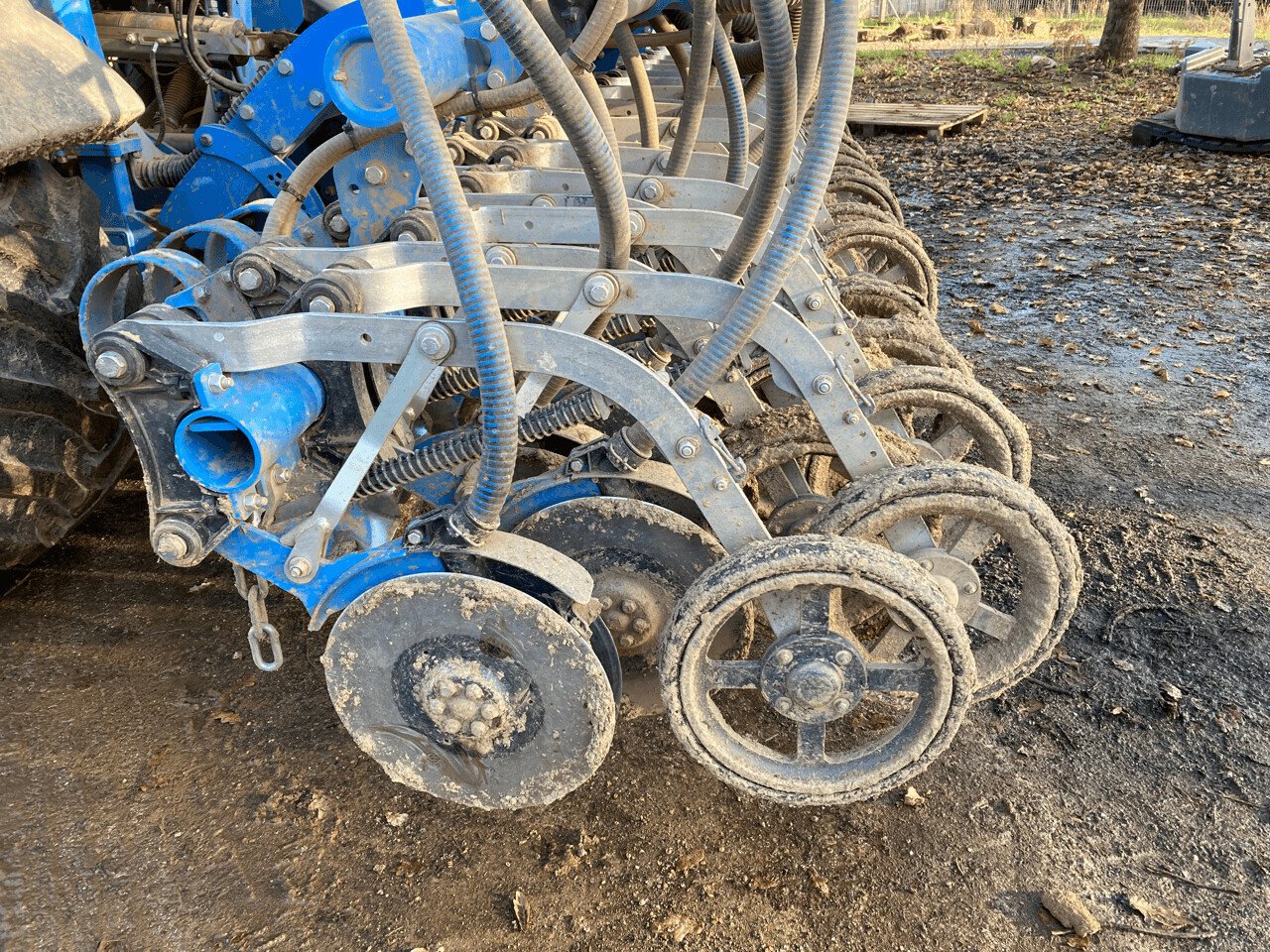 Pflanzmaschine typu Lemken SOLITAIR 25 DEMO +HERSE NEUVE, Gebrauchtmaschine v PONTIVY (Obrázok 7)