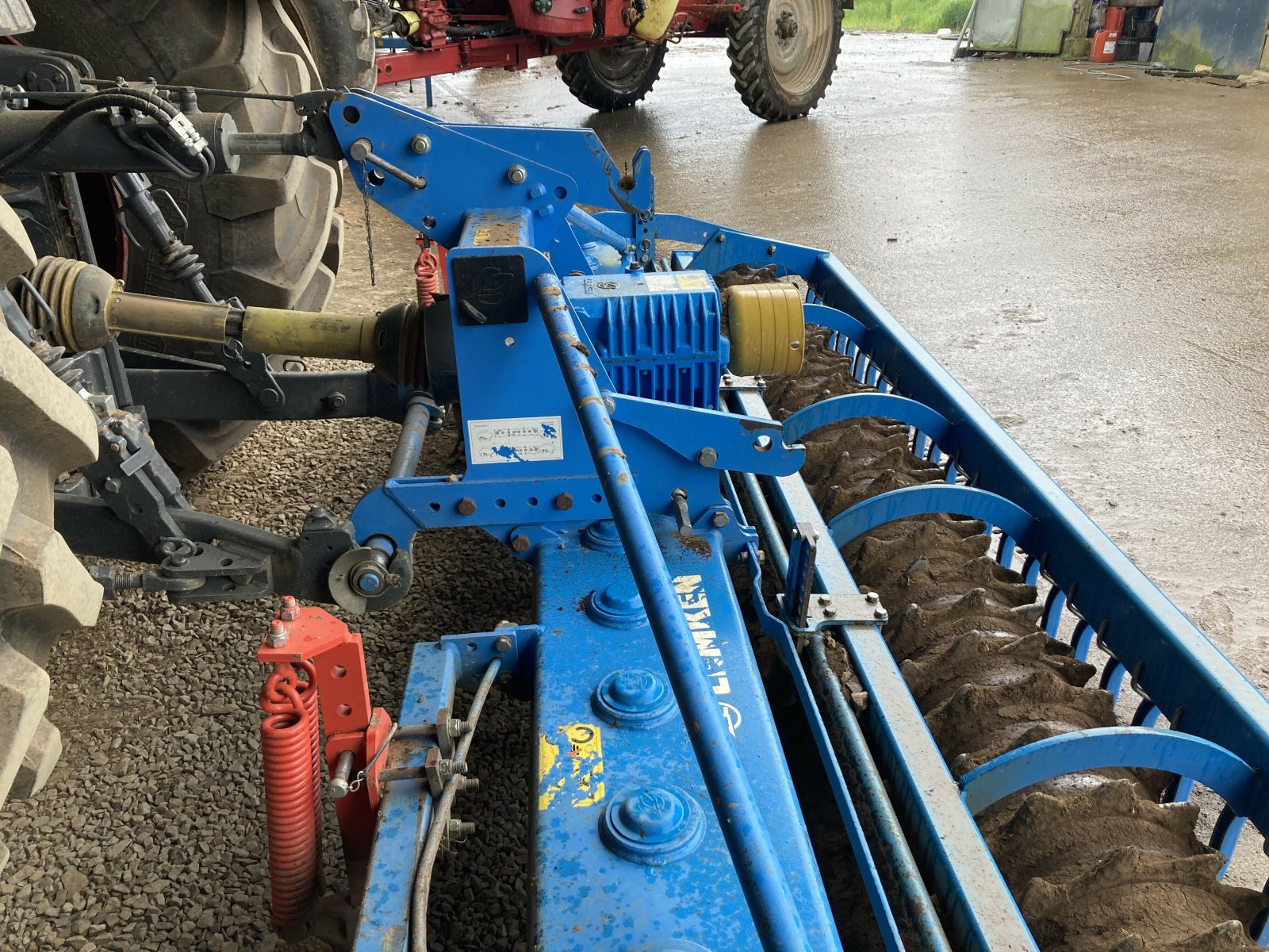 Pflanzmaschine от тип Lemken SOLITAIR 8 4M FIXE+ZIRKON10, Gebrauchtmaschine в PONTIVY (Снимка 3)