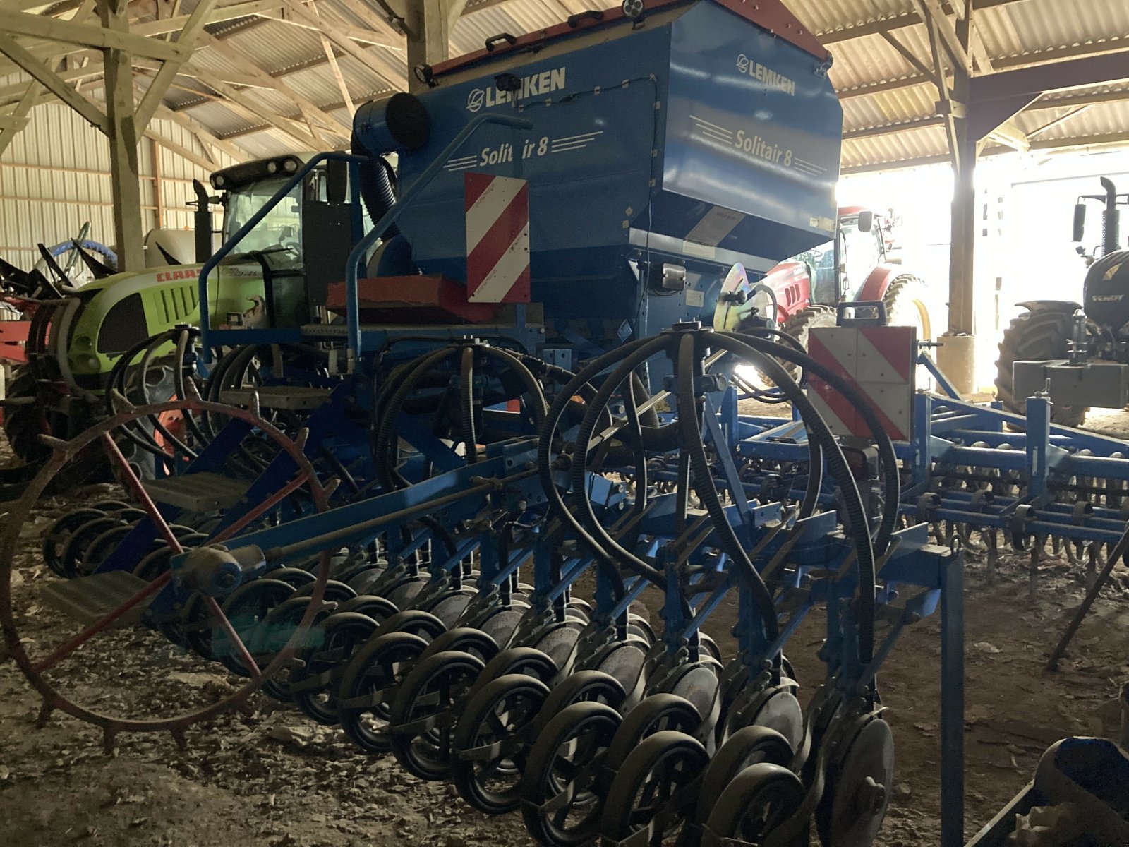 Pflanzmaschine van het type Lemken SOLITAIR 8 4M FIXE+ZIRKON10, Gebrauchtmaschine in PONTIVY (Foto 7)