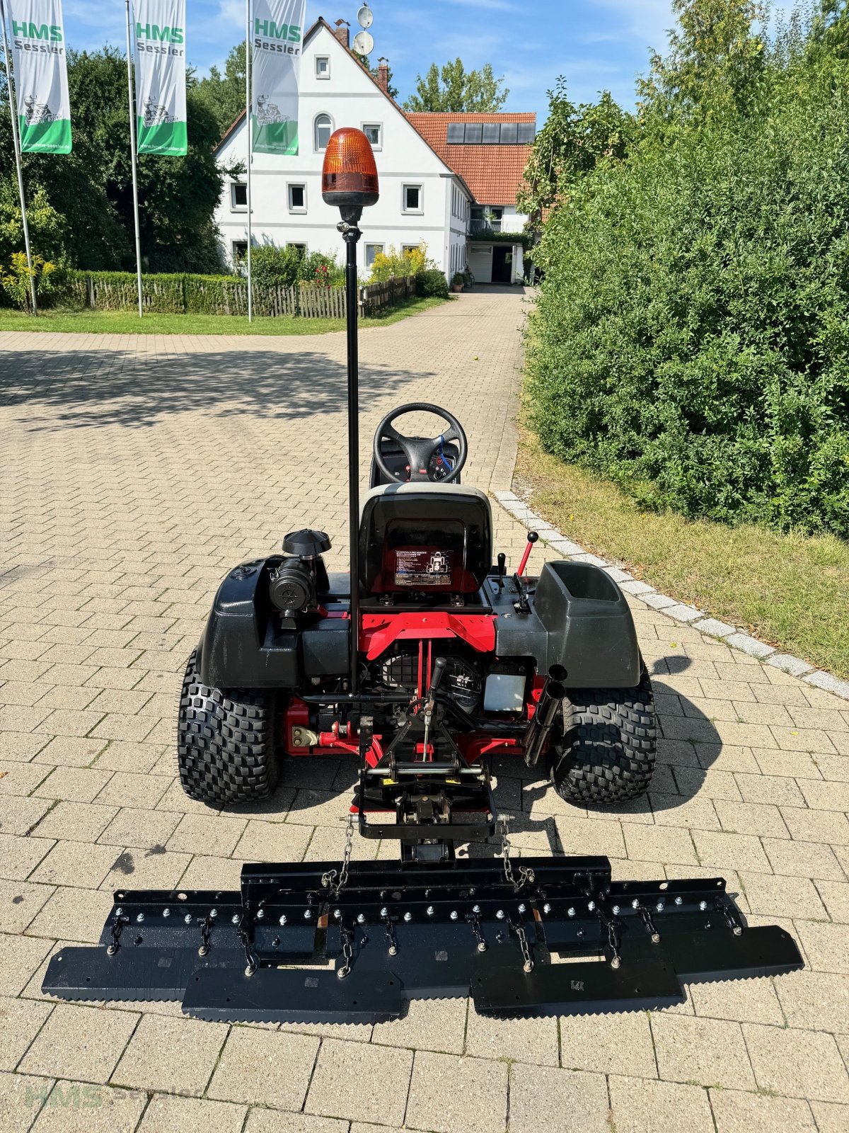 Pflegefahrzeug & Pflegegerät типа Toro Sand Pro 3040, Gebrauchtmaschine в Weidenbach (Фотография 3)