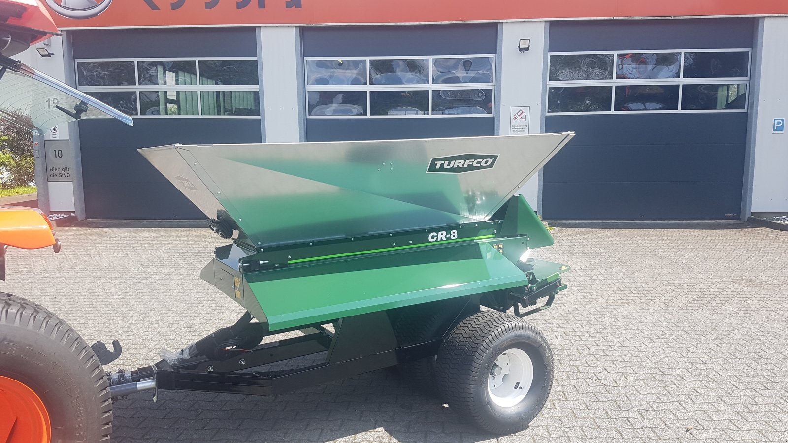 Pflegefahrzeug & Pflegegerät tipa Turfco CR8  Tellerbesander, Neumaschine u Olpe (Slika 8)