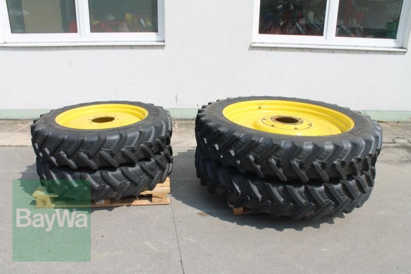 Pflegerad des Typs BKT 270/95 R32 + 320/90 R46, Gebrauchtmaschine in Straubing (Bild 2)