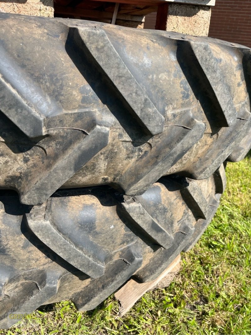 Pflegerad tipa BKT 300/95R46 und 270/95R32, Gebrauchtmaschine u Greven (Slika 3)