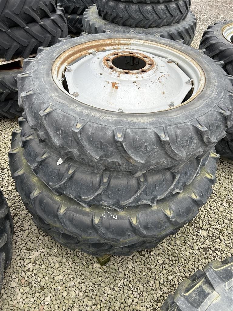 Pflegerad tipa Kleber 300/95R46 + 270/95R36 - stilbare fælge, Gebrauchtmaschine u Rødekro (Slika 1)