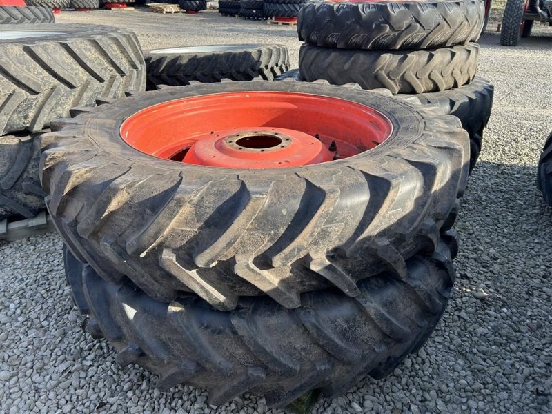 Pflegerad del tipo Michelin 420/80R46 - stilbare fælge 8 huls, Gebrauchtmaschine en Rødekro (Imagen 1)