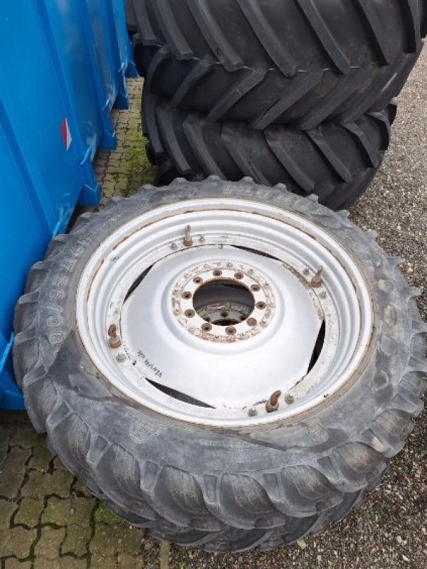 Pflegerad des Typs Taurus 300/95 R46 & 320/85 R32, Gebrauchtmaschine in Maribo (Bild 5)