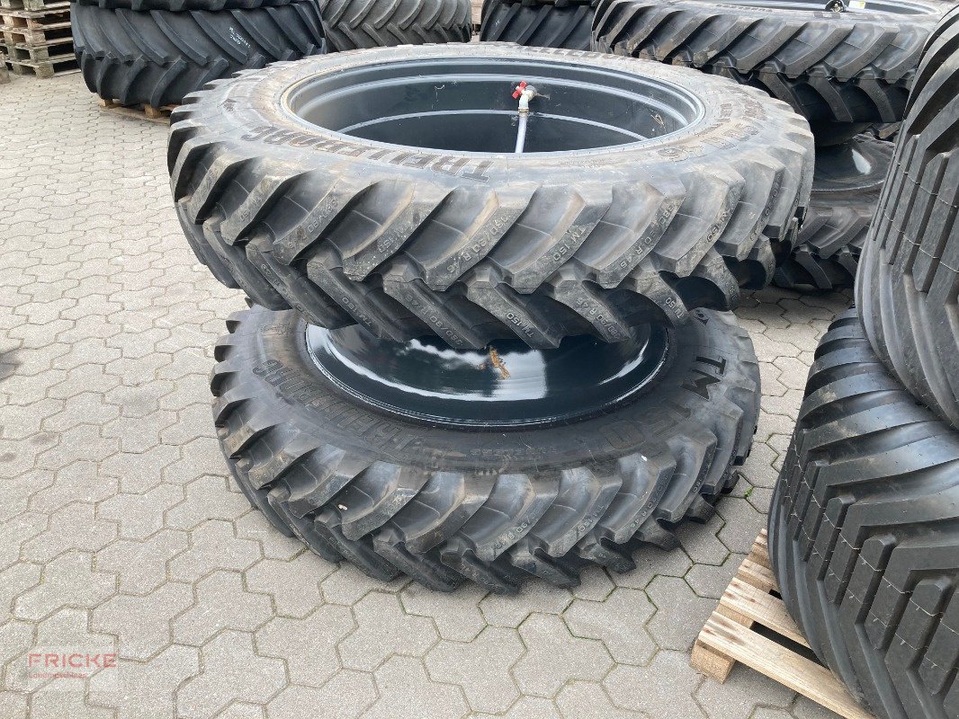 Pflegerad του τύπου Trelleborg 8x 380/90 R46 TM 150 Zwillingspflegeräder, Neumaschine σε Bockel - Gyhum (Φωτογραφία 1)