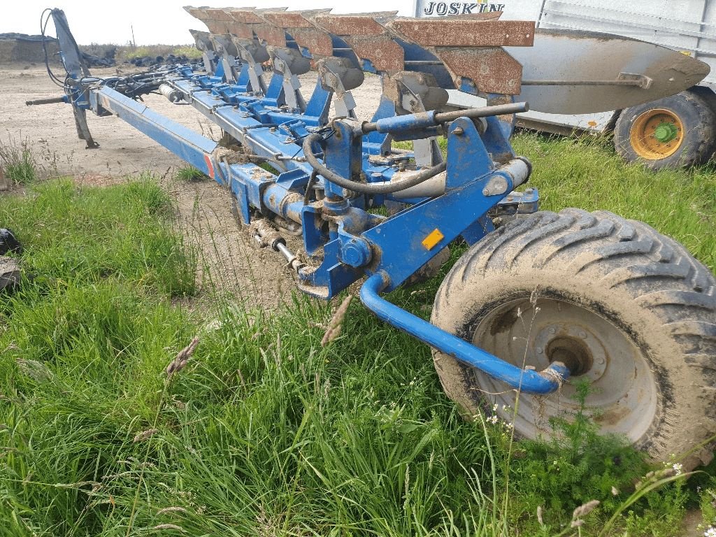 Pflug du type Överum 6 CORPS, Gebrauchtmaschine en DOMFRONT (Photo 4)