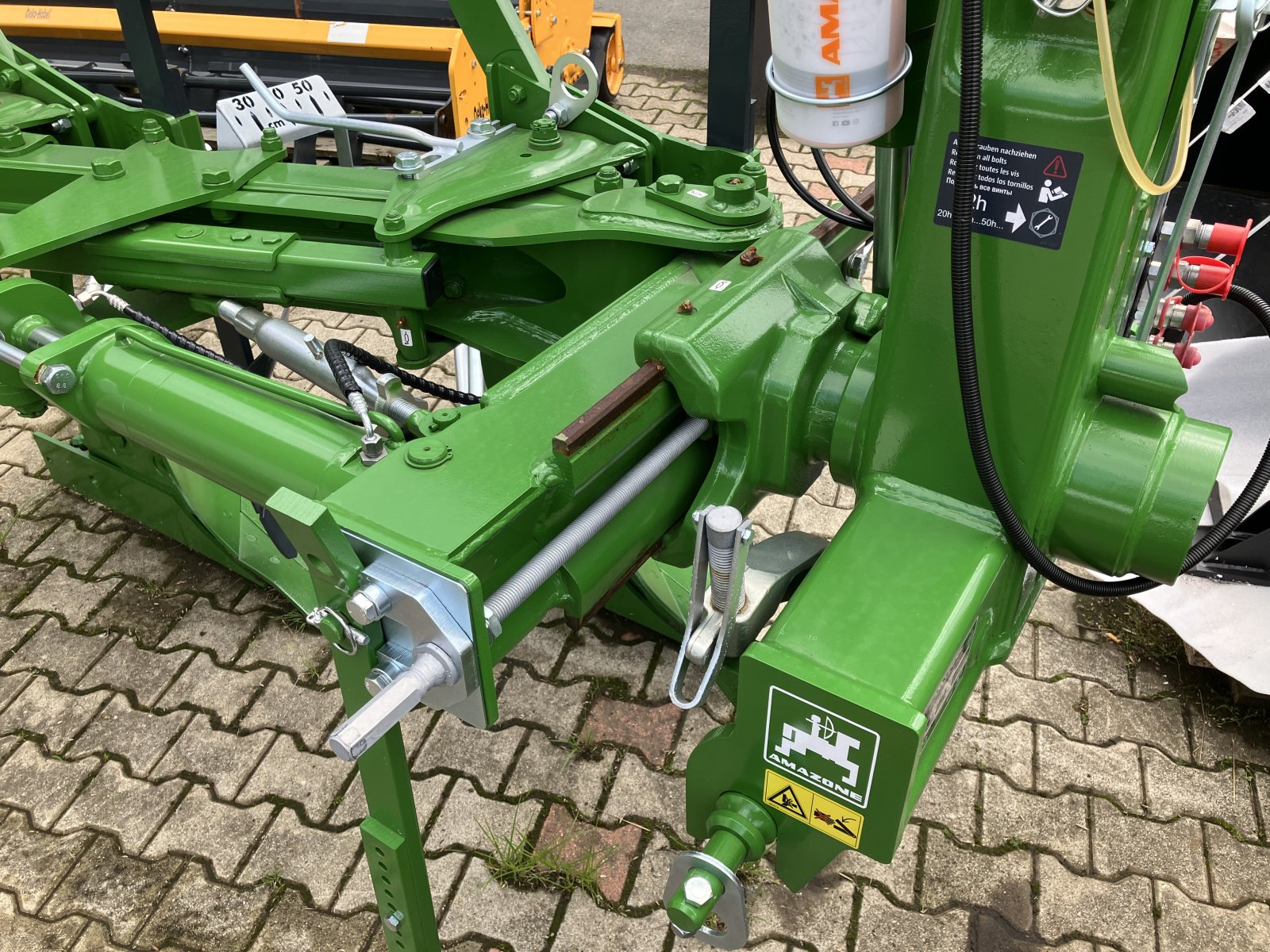 Pflug del tipo Amazone CAYROS XMS 950 V 5-Schar, Neumaschine en Homberg (Imagen 5)