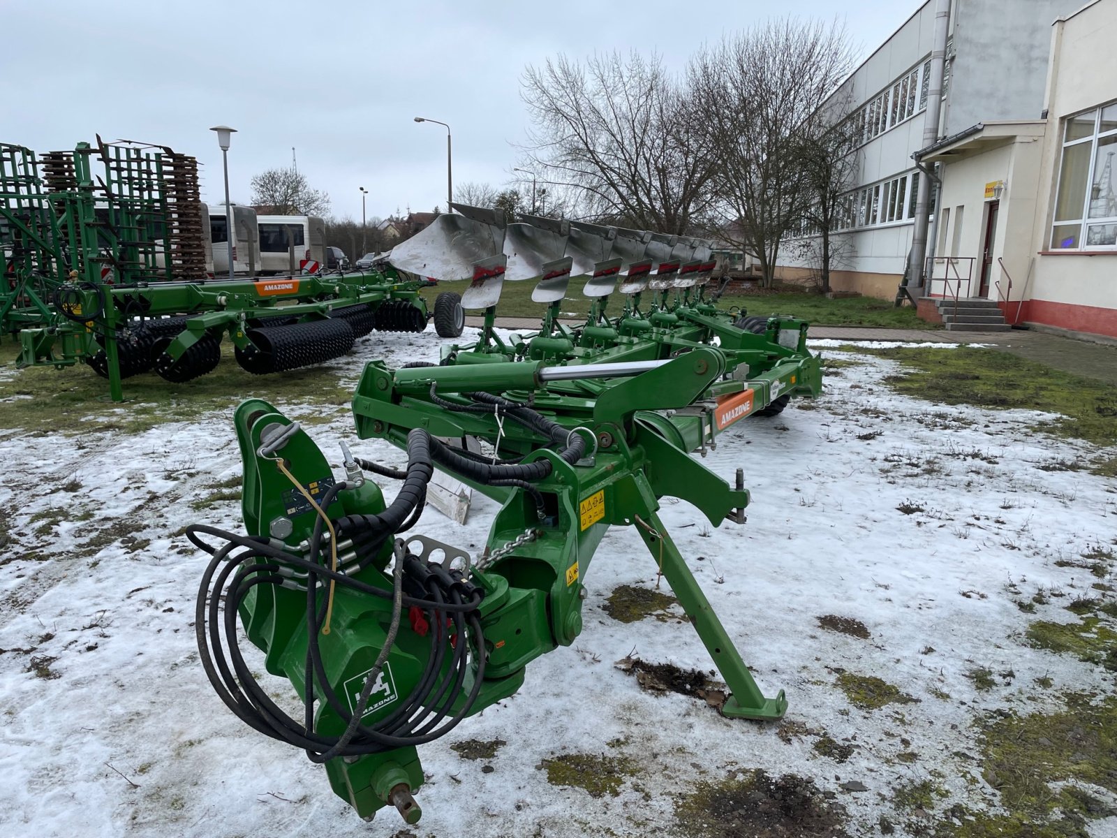 Pflug del tipo Amazone Hektor 1000 S 6-Schar, Neumaschine In Ebeleben (Immagine 4)