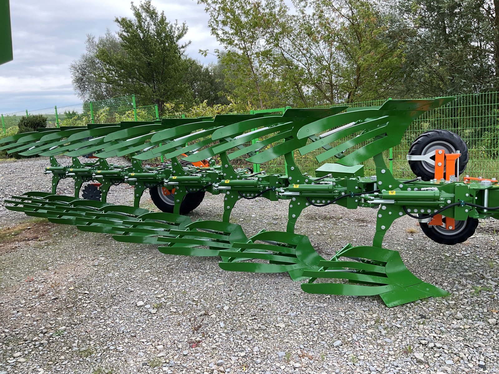 Pflug a típus Amazone Tyrok 400 OL V 7+0 100, Neumaschine ekkor: Weinbergen-Bollstedt (Kép 1)