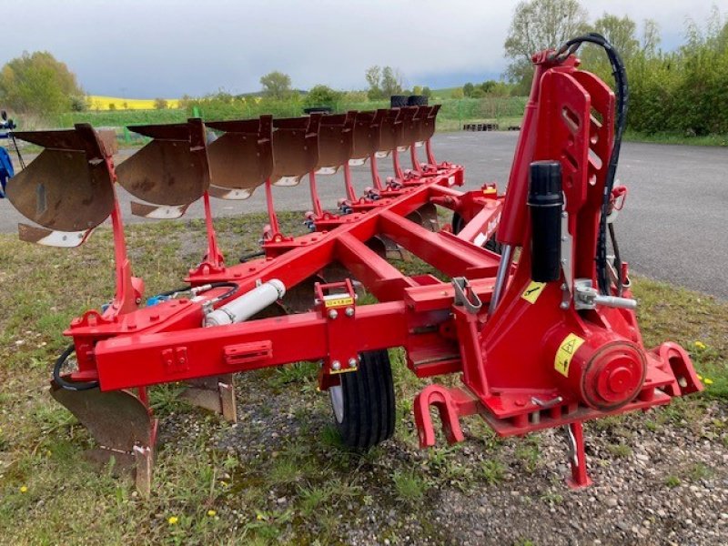 Pflug tip Einböck OvlacMini NH-7+2 Schar, Gebrauchtmaschine in Korbach (Poză 1)