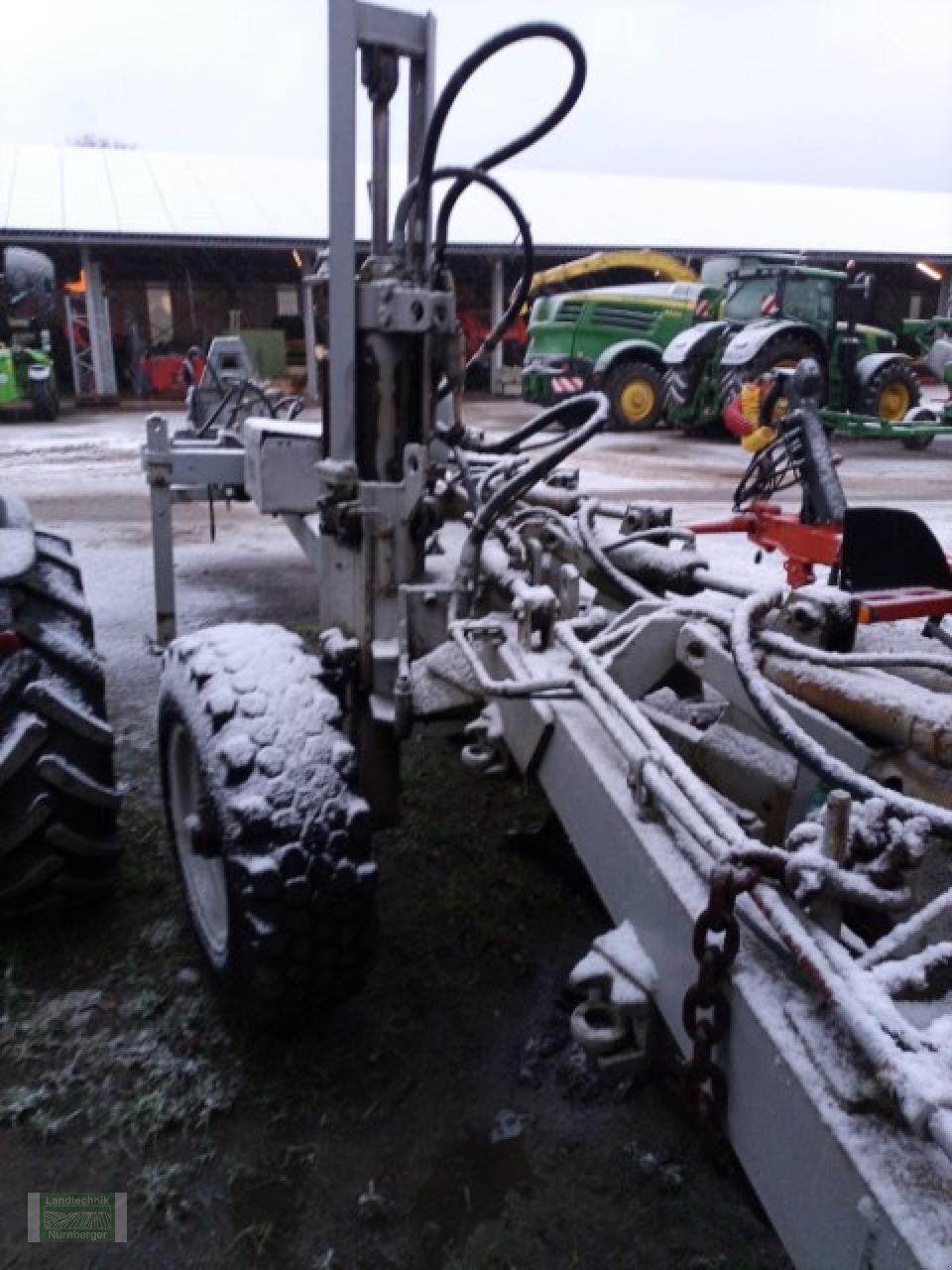 Pflug del tipo Fortschritt B550, Gebrauchtmaschine en Leubsdorf (Imagen 4)