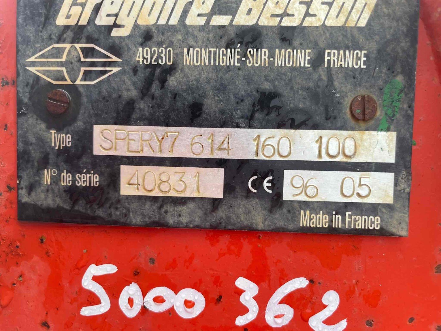 Pflug tipa Gregoire-Besson Charrue SPERY7 . Gregoire Besson, Gebrauchtmaschine u SAINT CLAIR SUR ELLE (Slika 6)