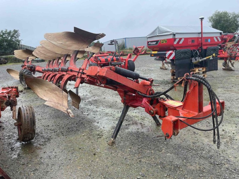 Pflug des Typs Gregoire-Besson Charrue SPERY7 . Gregoire Besson, Gebrauchtmaschine in SAINT CLAIR SUR ELLE