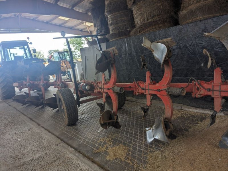 Pflug des Typs Gregoire-Besson SPERY 7, Gebrauchtmaschine in FRESNAY LE COMTE