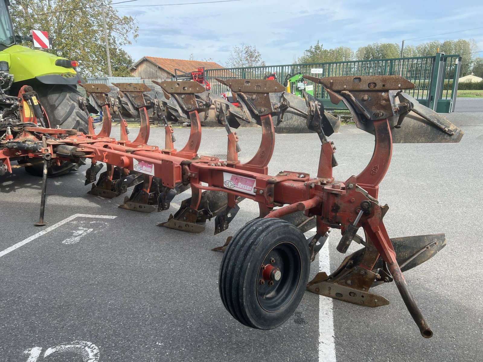 Pflug tip Gregoire RWB7, Gebrauchtmaschine in Moulins (Poză 3)