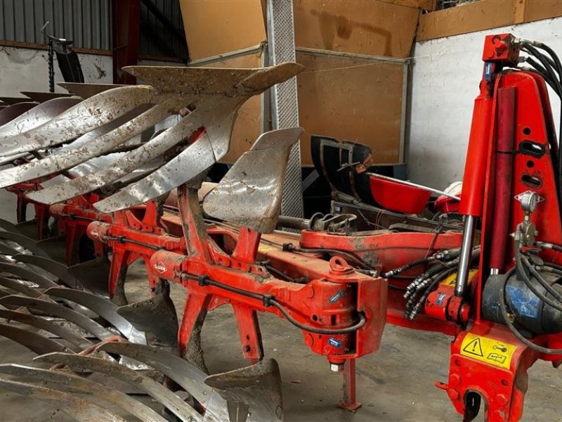 Pflug van het type Kuhn 5f VariMaster 152 NSH-VL, Gebrauchtmaschine in Sakskøbing