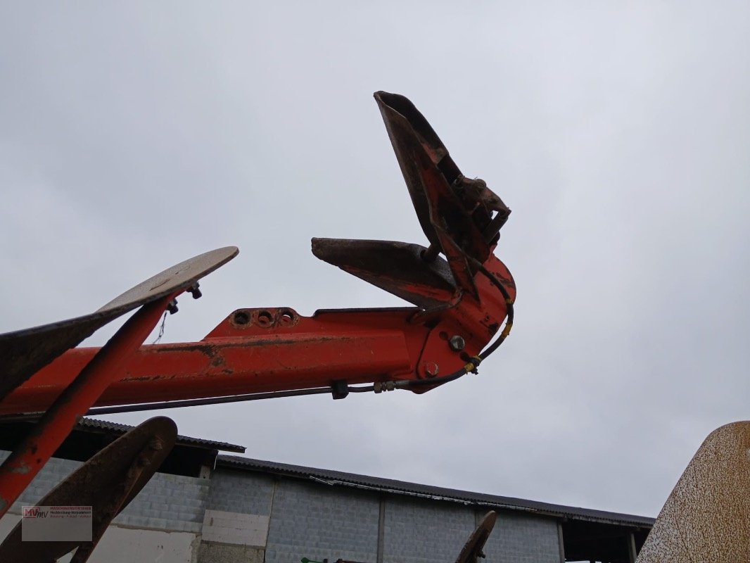 Pflug del tipo Kuhn Challenger 8-Schar, Gebrauchtmaschine In Neubrandenburg (Immagine 15)