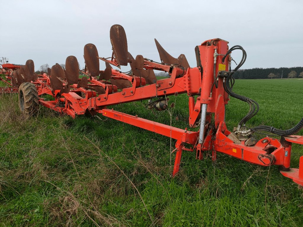 Pflug typu Kuhn Challenger, Gebrauchtmaschine w CREZANCY EN SANCERRE (Zdjęcie 1)