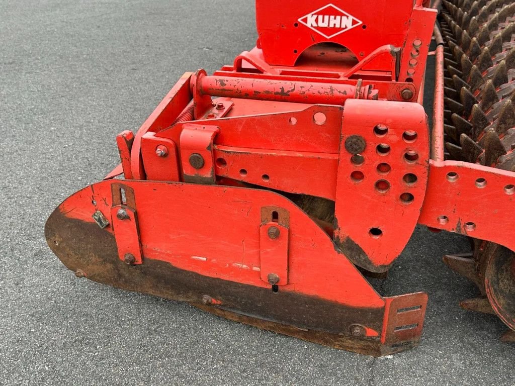 Pflug от тип Kuhn HR6003 DR, Gebrauchtmaschine в BENNEKOM (Снимка 10)