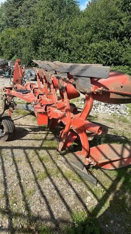 Pflug van het type Kuhn Master 120, 4 furet, Gebrauchtmaschine in øster ulslev (Foto 2)