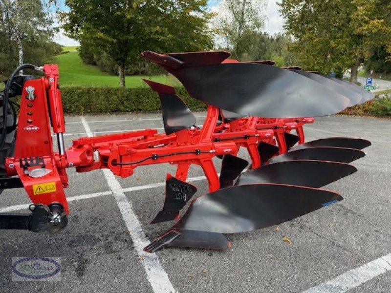 Pflug van het type Kuhn MULTI MASTER 113, Neumaschine in Münzkirchen (Foto 1)