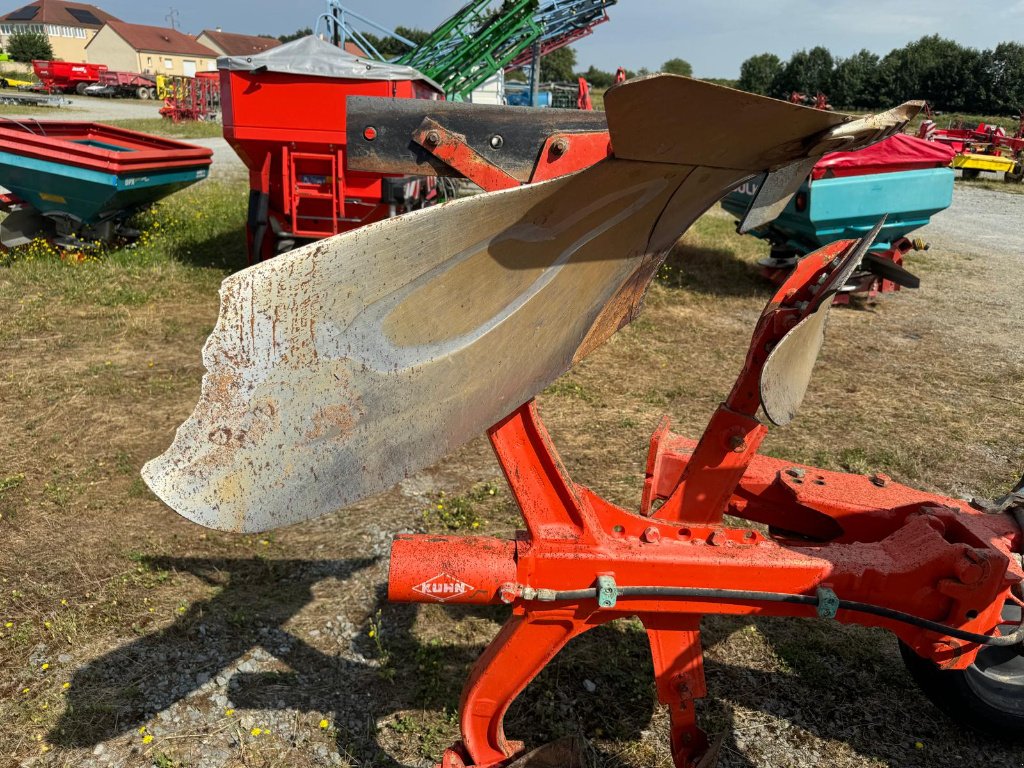 Pflug a típus Kuhn Multi master 121, Gebrauchtmaschine ekkor: GUERET (Kép 9)