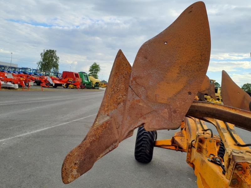 Pflug tip Kuhn SPF6NSH, Gebrauchtmaschine in ANTIGNY (Poză 6)