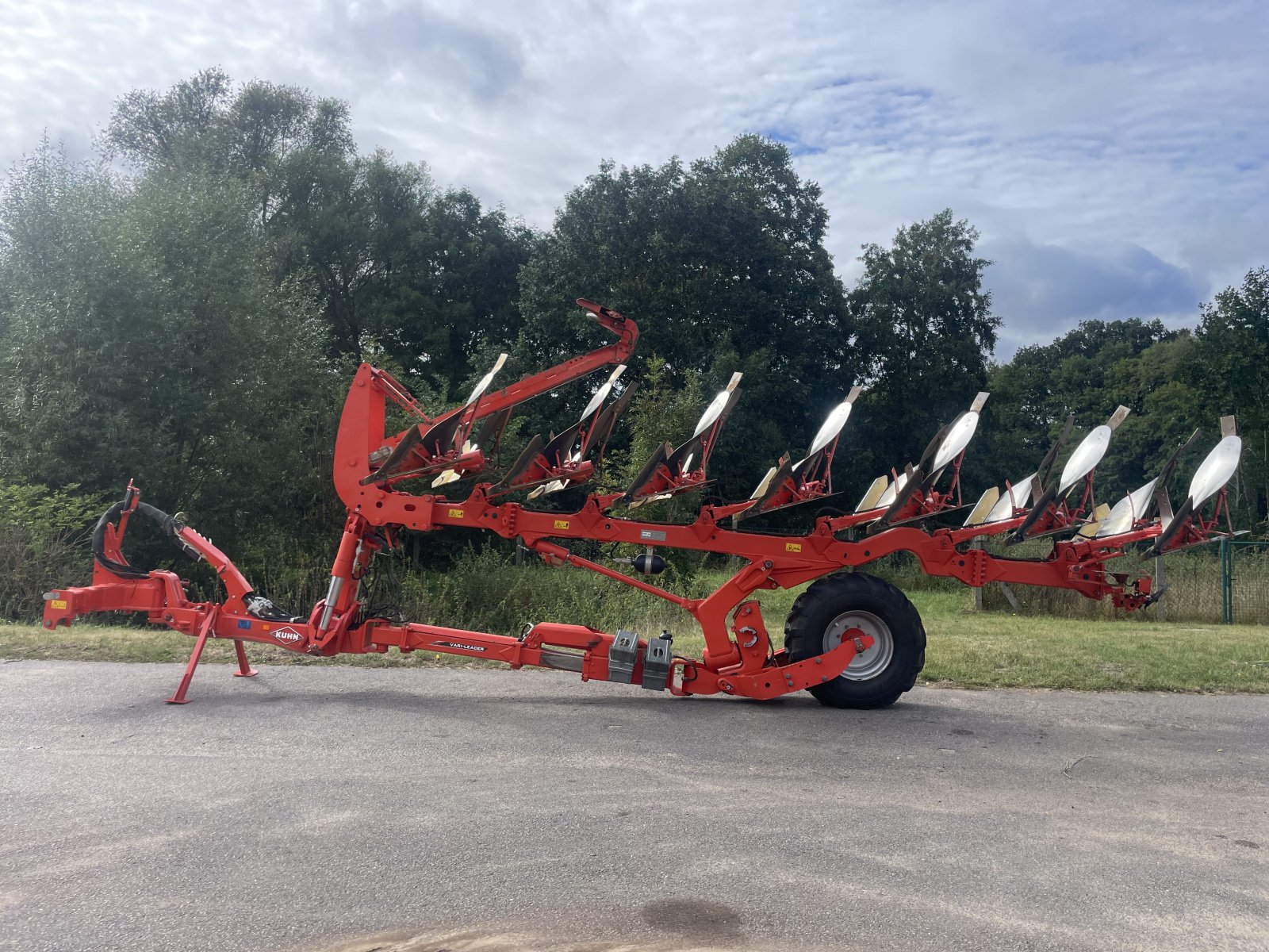 Pflug van het type Kuhn Vari-Leader 7 NSH, Gebrauchtmaschine in Stieten (Foto 2)