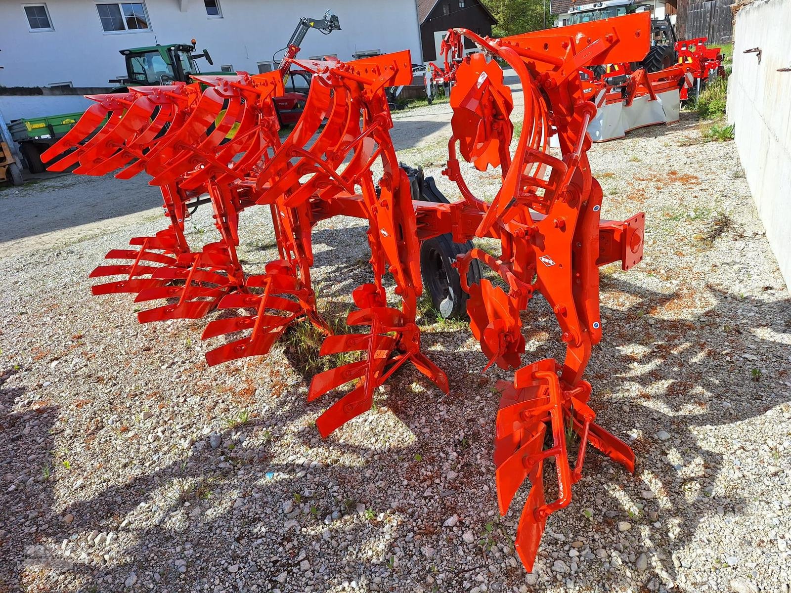 Pflug van het type Kuhn Vari-Master 113 5, Neumaschine in Antdorf (Foto 4)