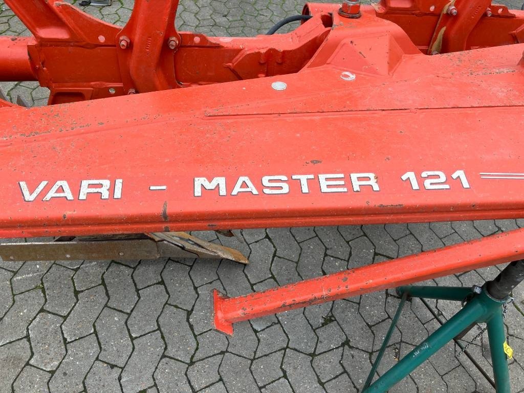 Pflug Türe ait Kuhn VARI-MASTER 121 NSH 4+1, Gebrauchtmaschine içinde Hinnerup (resim 5)