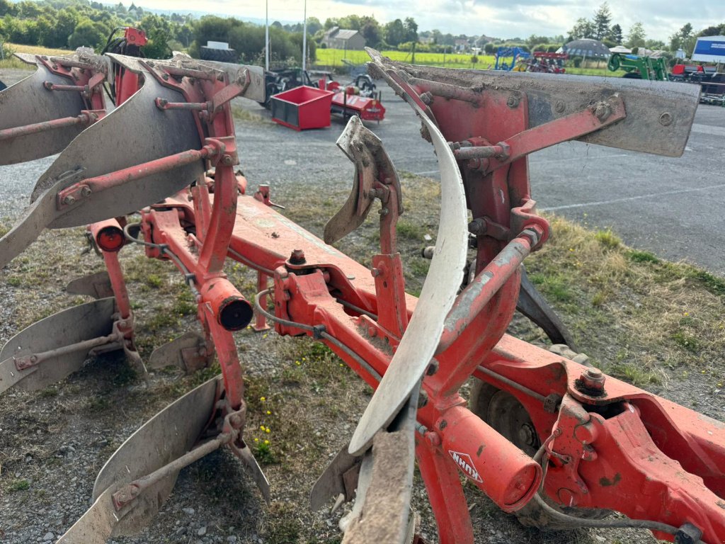 Pflug tip Kuhn Vari master 123 -  DESTOCKAGE, Gebrauchtmaschine in GUERET (Poză 4)