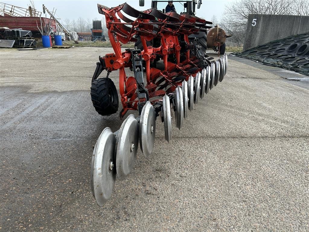 Pflug van het type Kuhn Vari-Master 152 5 furet Med pakker, Gebrauchtmaschine in Give (Foto 7)