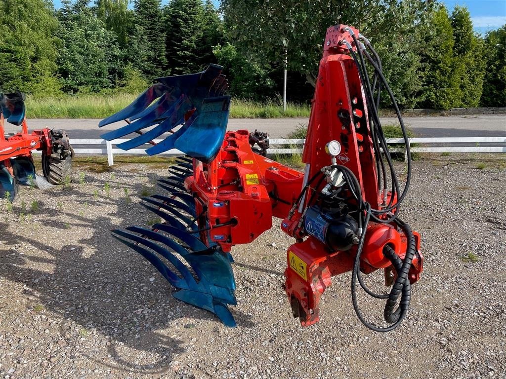 Pflug van het type Kuhn Vari Master 152 NSH 5E, Gebrauchtmaschine in Tinglev (Foto 1)