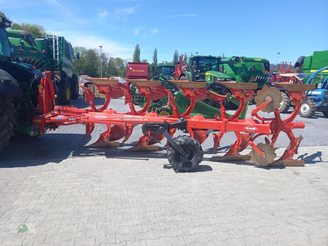 Pflug tip Kuhn Vari-Master 153 4E+1, Neumaschine in Münchberg (Poză 1)