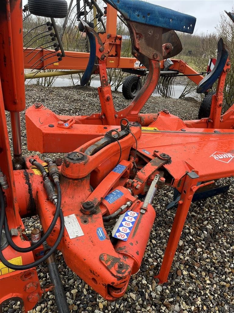 Pflug del tipo Kuhn Vari Master 153 NSH 5 f, Gebrauchtmaschine en Løgstør (Imagen 8)