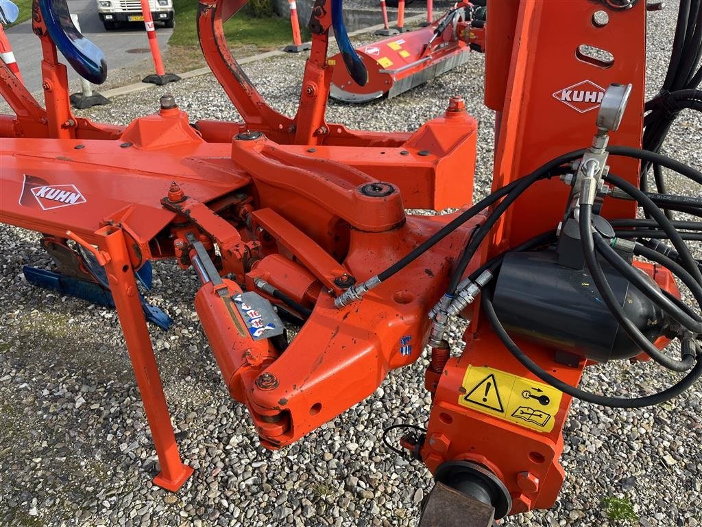 Pflug of the type Kuhn Vari Master 153 NSH 5 f, Gebrauchtmaschine in Løgstør (Picture 3)